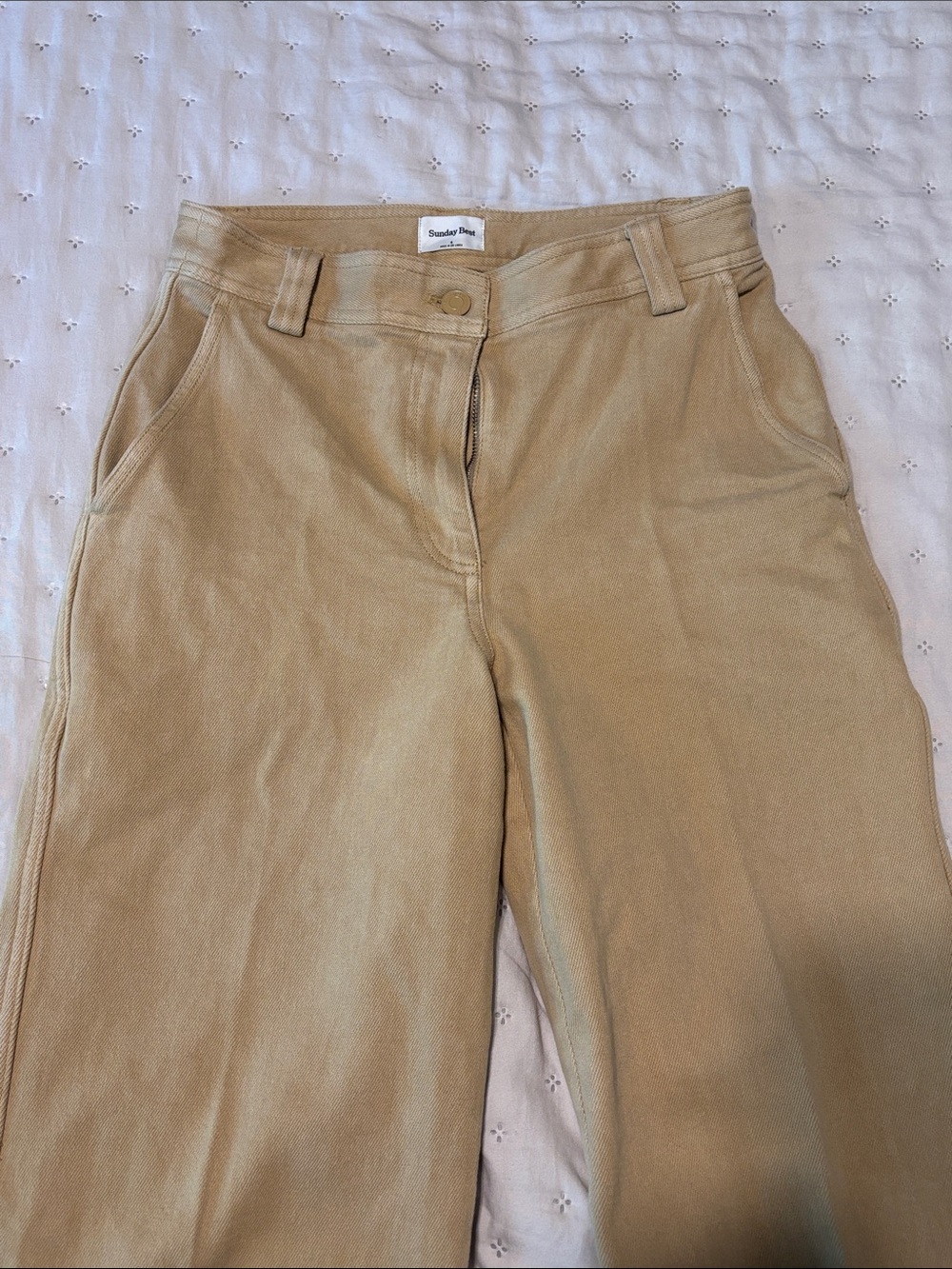 ARTIZIA Sunday Best Khaki/Tan High-Rise Straight Pants